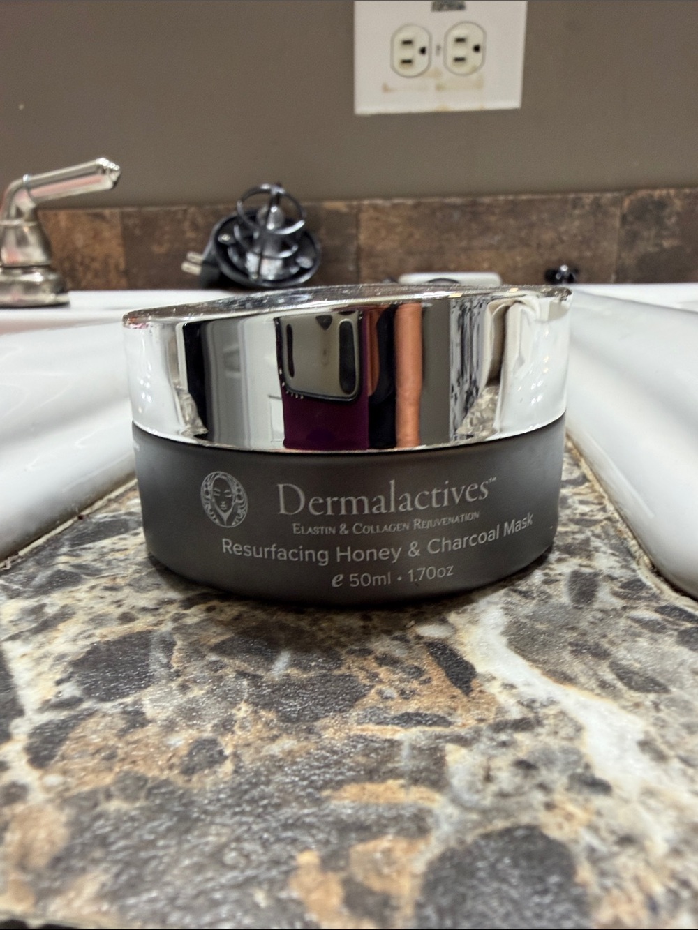 dermalactives Resurfacing Honey & Charcoal Mask - silver and black